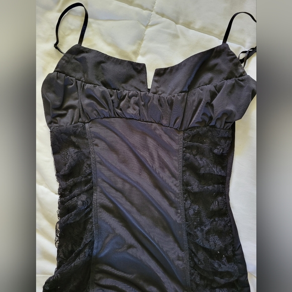 Little black dress, Junior's dainty for any occasion, Excellent Condition - Picture 6 of 15